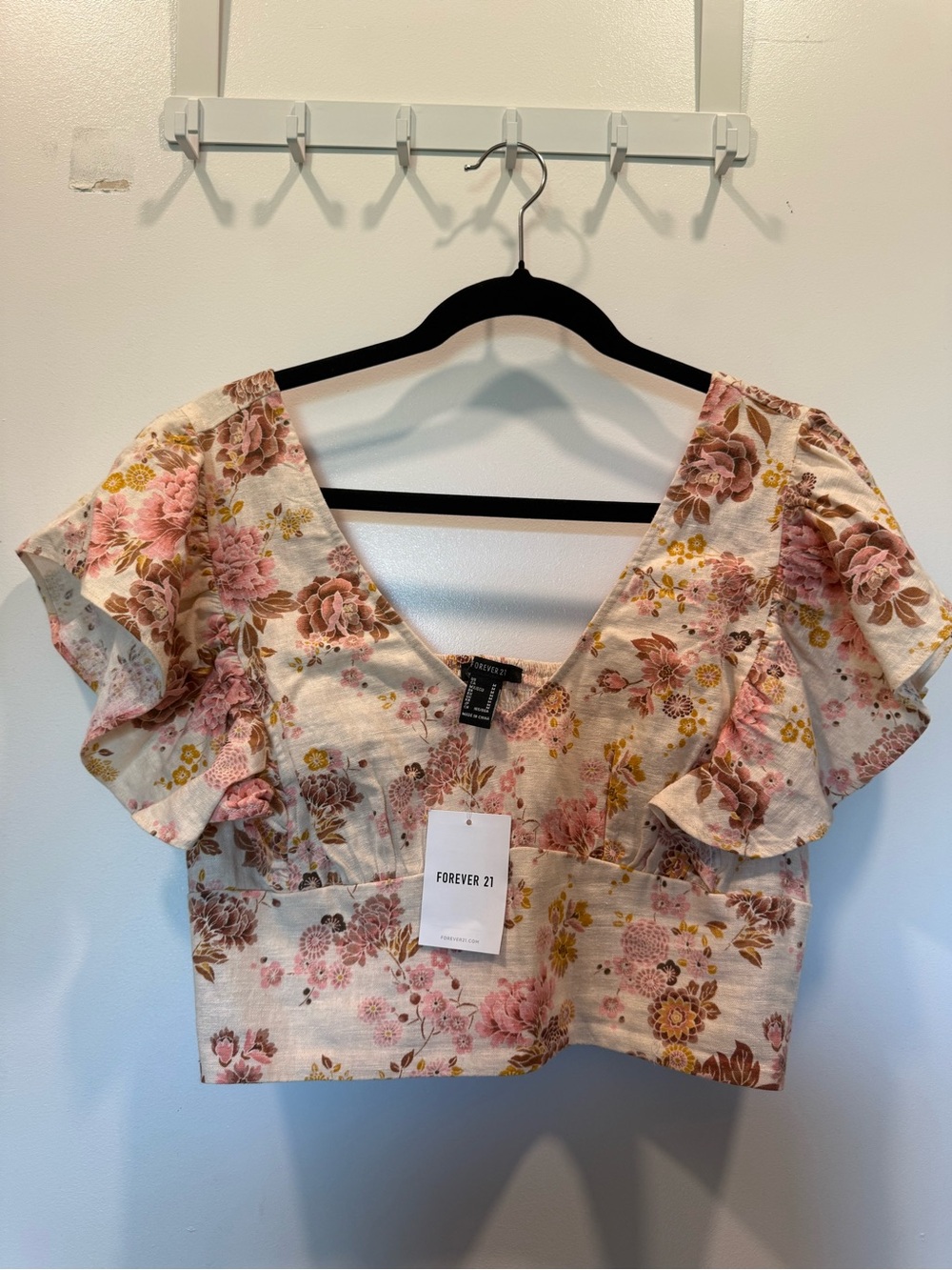 Forever 21 Cream Floral Ruffle Crop Top